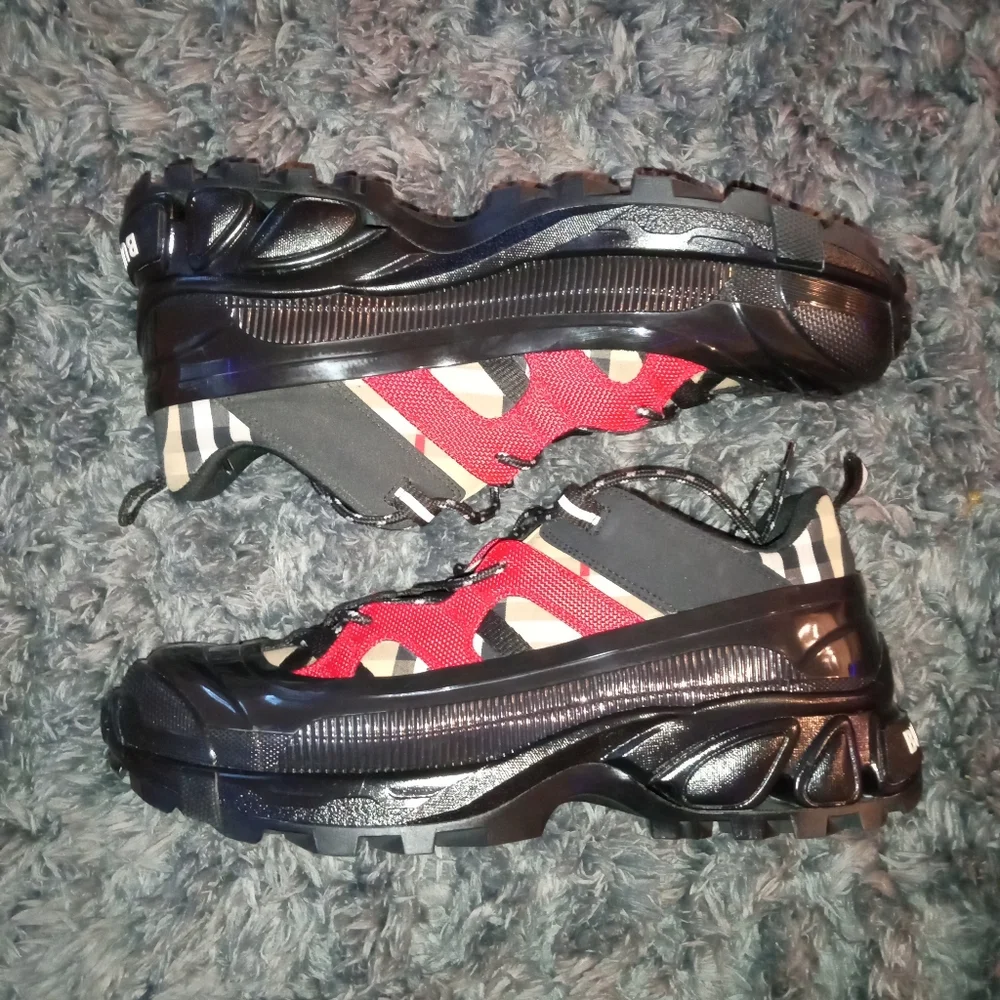 Size 40 & 42 Burberry Arthur Vintage shoes - Picture 4 of 5